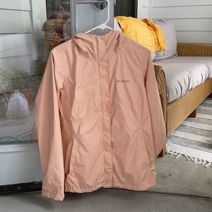 Women’s Colombia Omni-tech raincoat